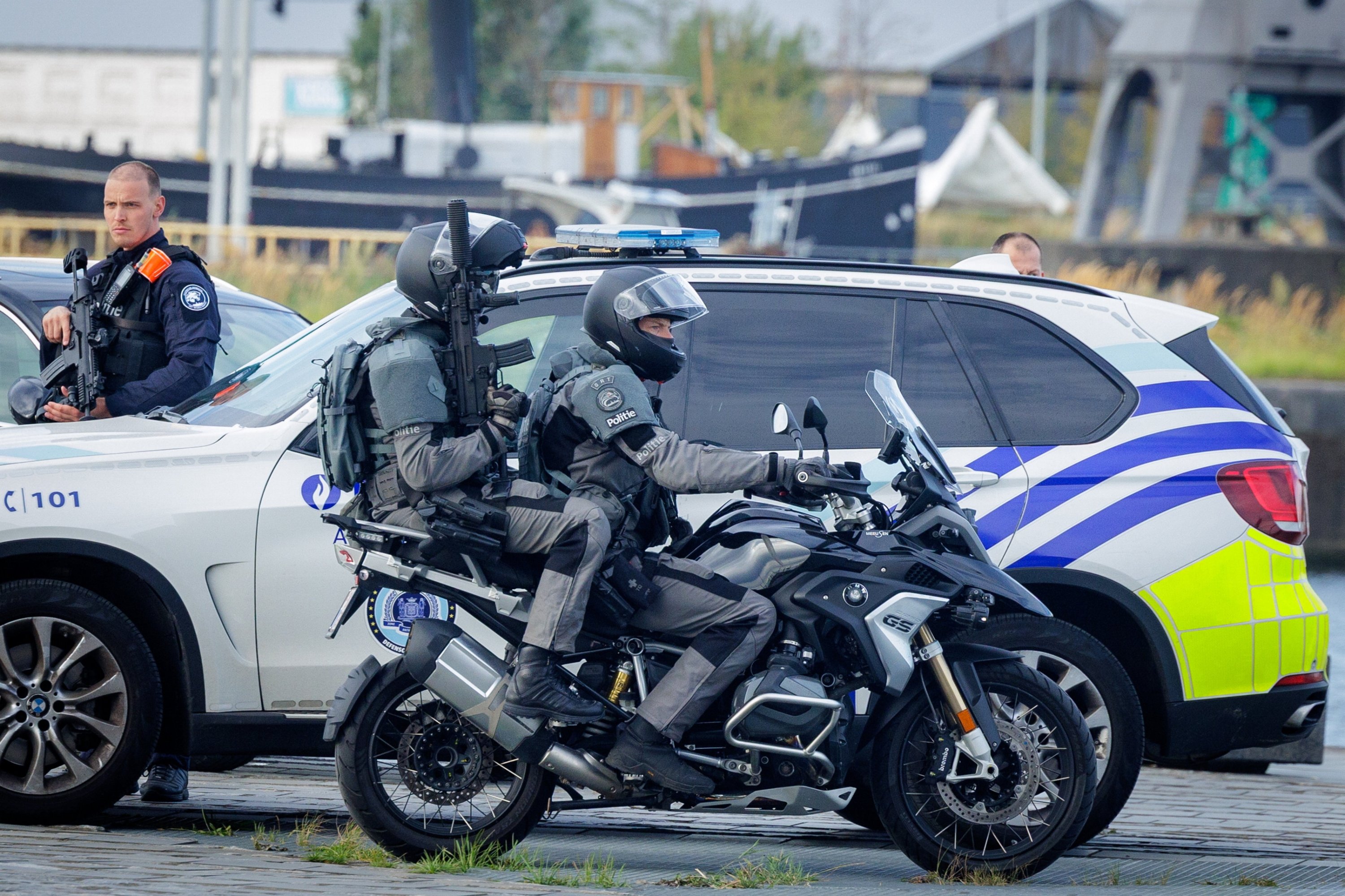 Belgium detains 3 over alleged terrorist plot to attack politicans