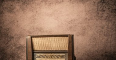 Radio has always held a significant place in the history of jazz in Türkiye. (Shutterstock Photo)