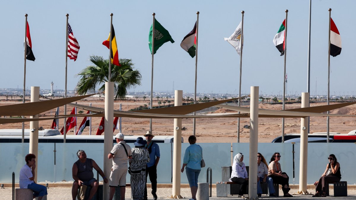 Erdoğan to join world leaders at Gaza cease-fire talks in Egypt