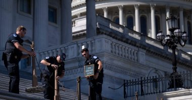 U.S. Capitol police close an entrance to the Capitol as the federal government continues its shutdown in Washington, D.C., U.S., Oct. 9, 2025. (AFP Photo)