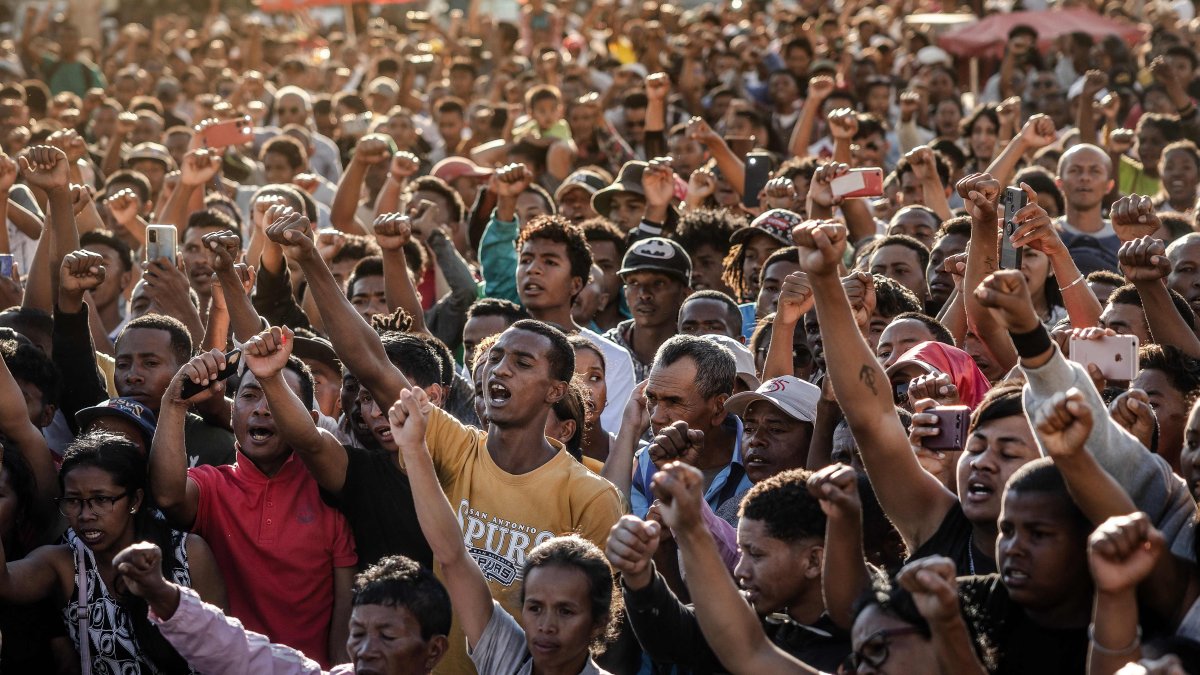 Madagascar president flees as soldiers revolt: Opposition lawmaker