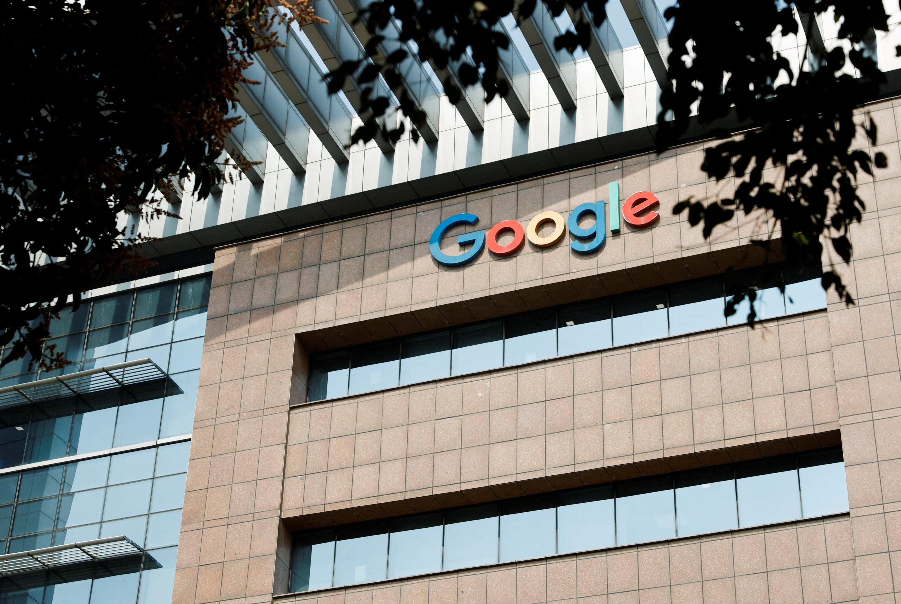 Google plans to invest $15B in India, build giant AI hub