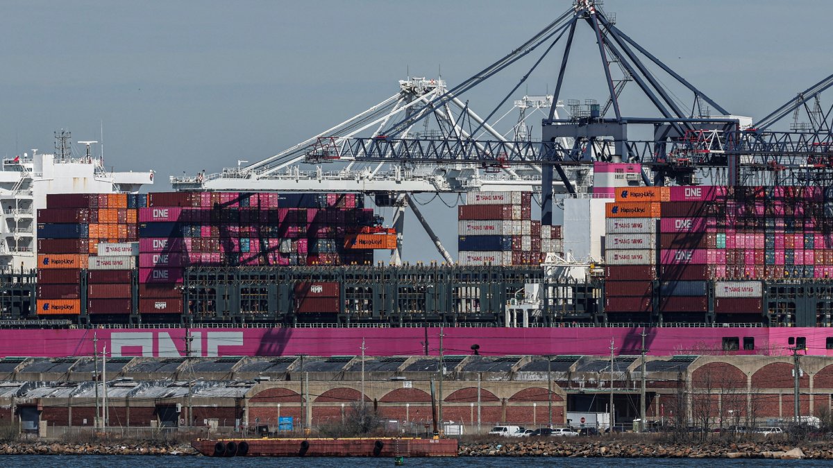 Trade war intensifies as US, China deploy tit-for-tat port fees