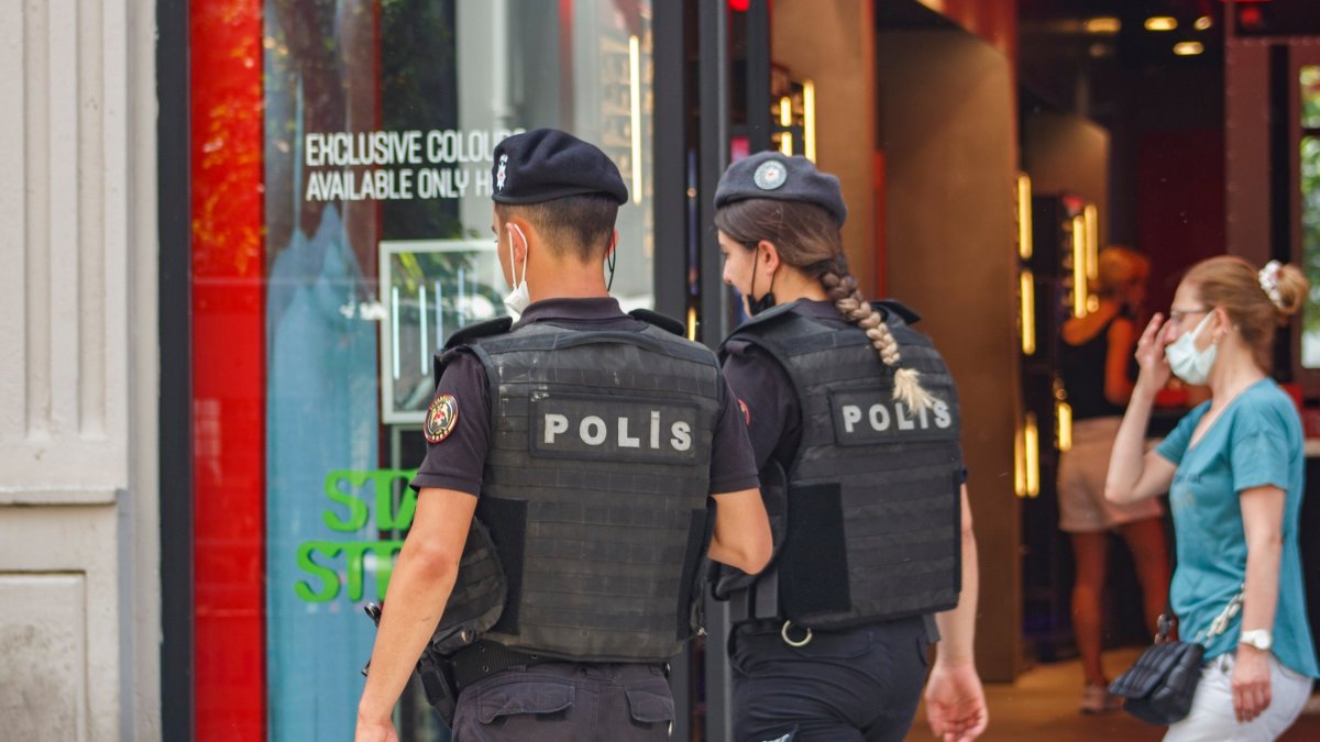Türkiye detains 17 over $2M Daesh financing network