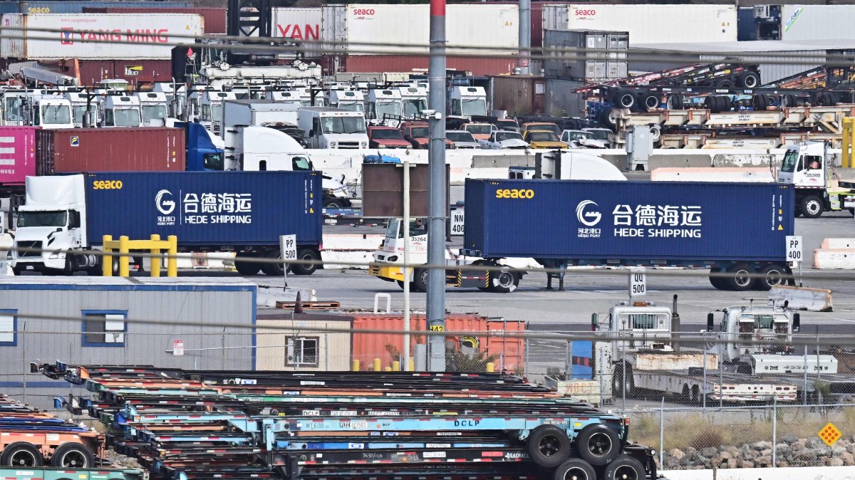 China reiterates 'no winners' in trade war as US targets cooking oil