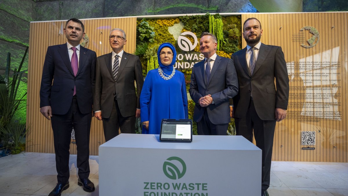 First lady Emine Erdoğan attends the “Zero Waste Blue–Drop by Drop” exhibition, New York, U.S., Sept. 24, 2025. (AA Photo)