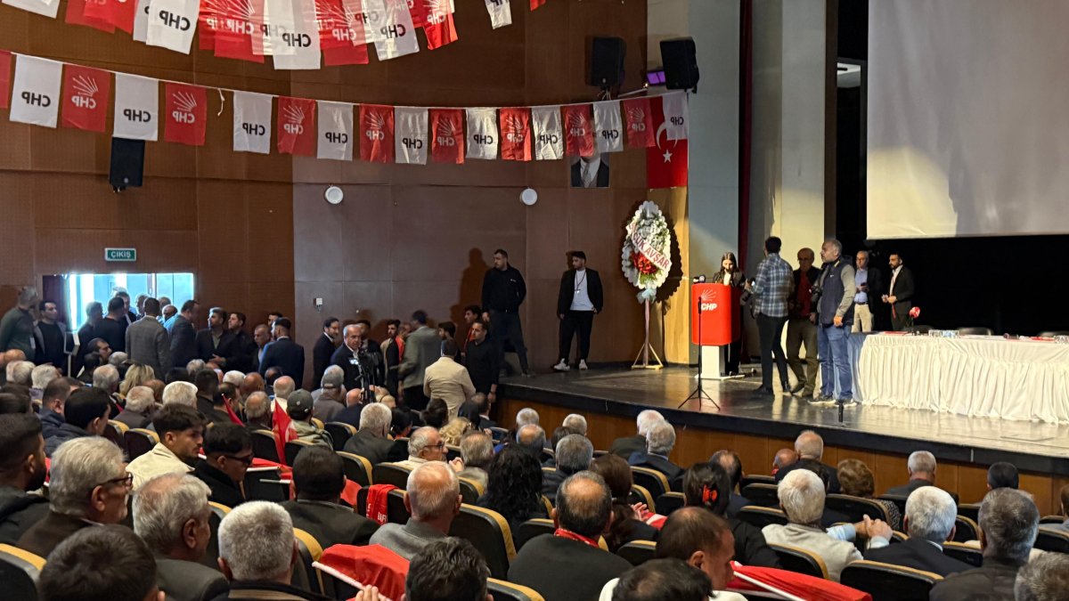 A brawl erupts among members of the Turkish main opposition Republican People’s Party (CHP) during the party’s 39th Ordinary Provincial Congress, Malatya, eastern Türkiye, Oct. 15, 2025. (IHA Photo)