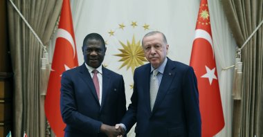 President Recep Tayyip Erdoğan and South African Vice President Paul Mashatile meet at the Presidential Complex in Ankara, Oct. 15, 2025. (IHA Photo)