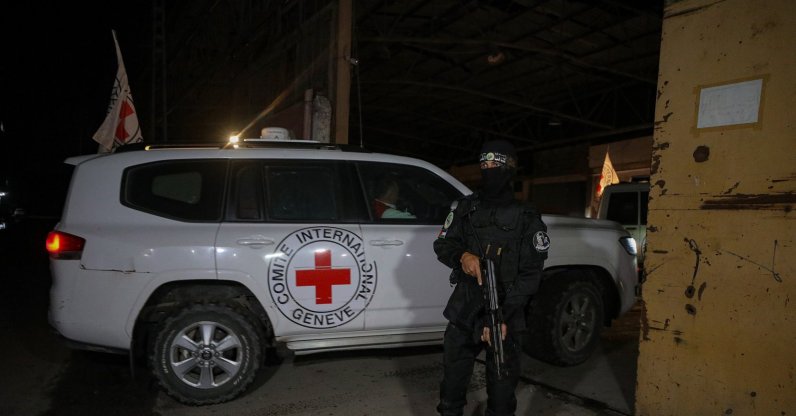 Vehicles of the International Committee of the Red Cross (ICRC) arrive to transport remains of Israeli hostages handed over by Hamas in Gaza City, Oct. 14, 2025. (EPA Photo)