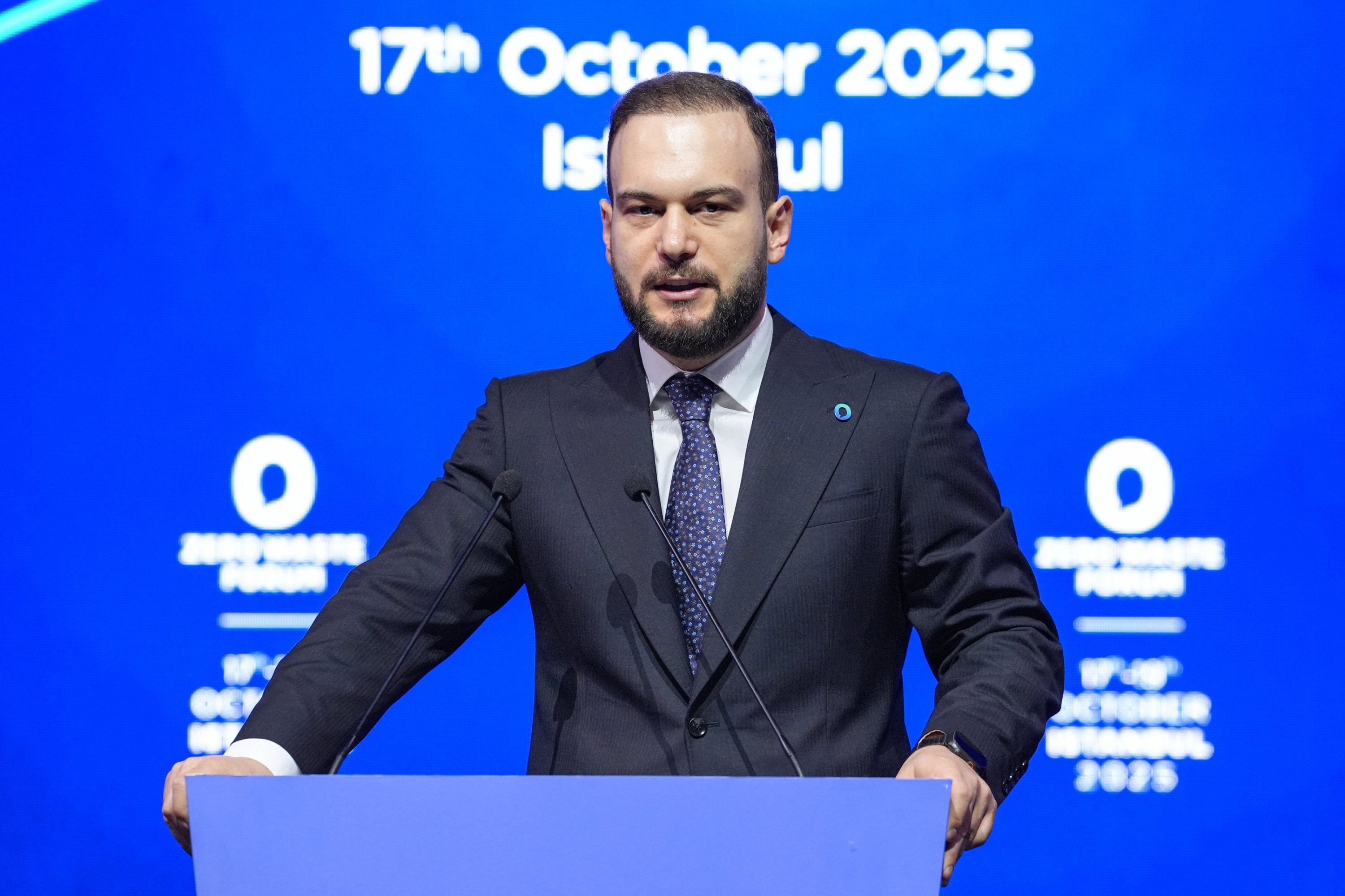 Samed Ağırbaş, president of the Zero Waste Foundation, addresses the International Zero Waste Forum, Istanbul, Türkiye, Oct. 17, 2025. (AA Photo)