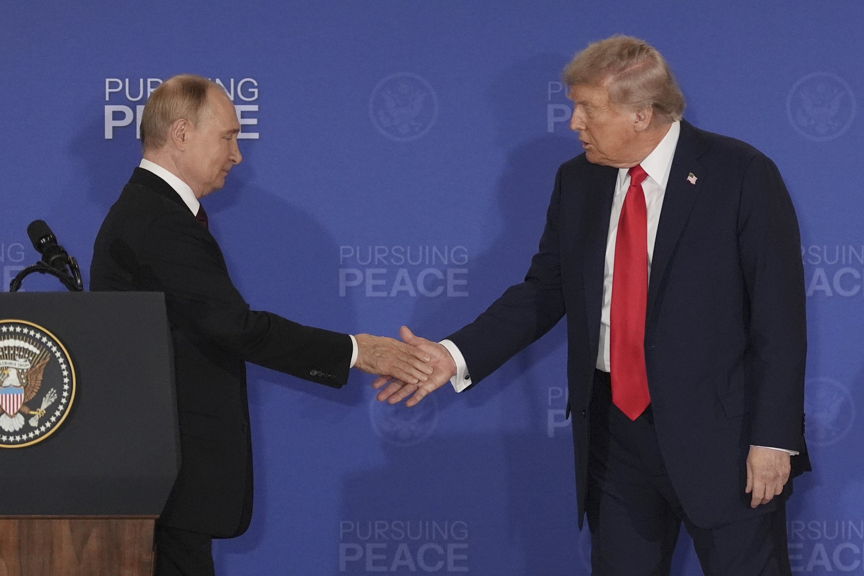 Trump, Putin agree to another Ukraine summit amid missile debate