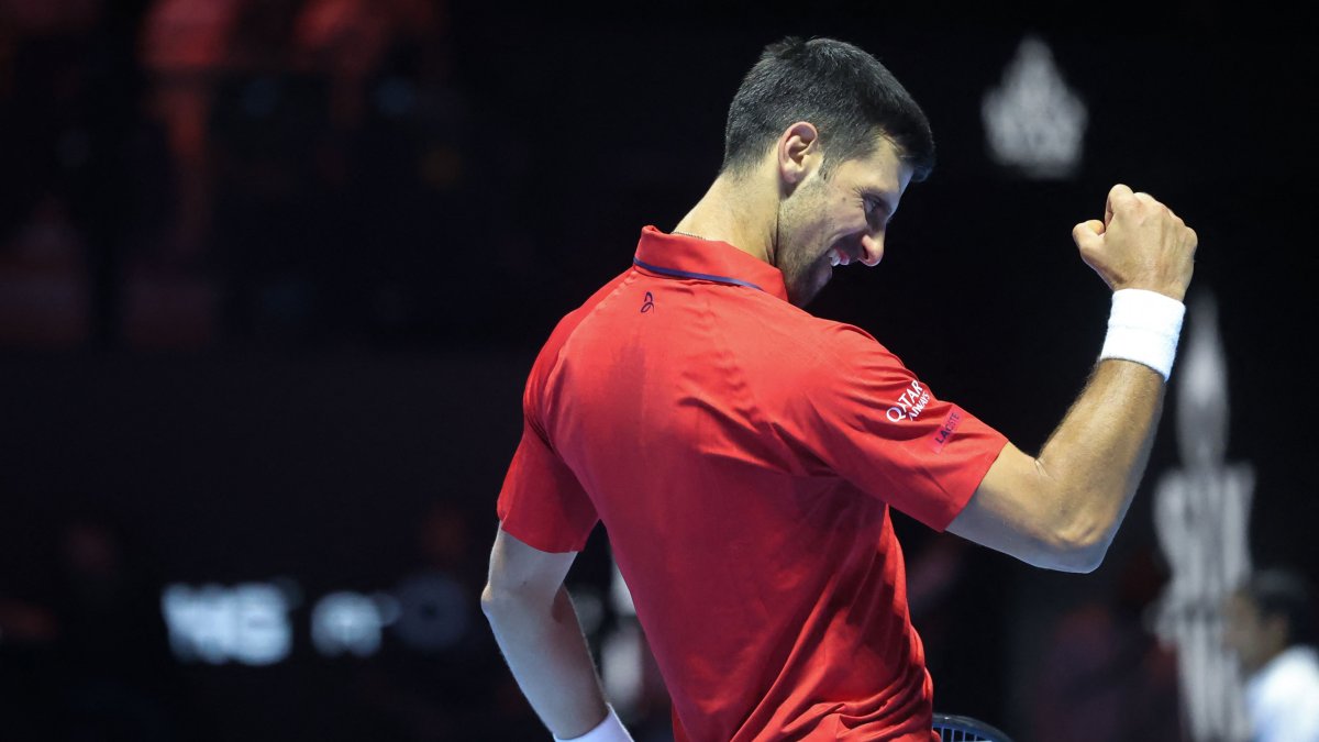 Serbia&#039;s Novak Djokovic celebrates after a point against Italy&#039;s Jannik Sinner during the semifinal of the Six Kings Slam exhibition tennis tournament, Riyadh, Saudi Arabia, Oct. 16, 2025. (AFP Photo)