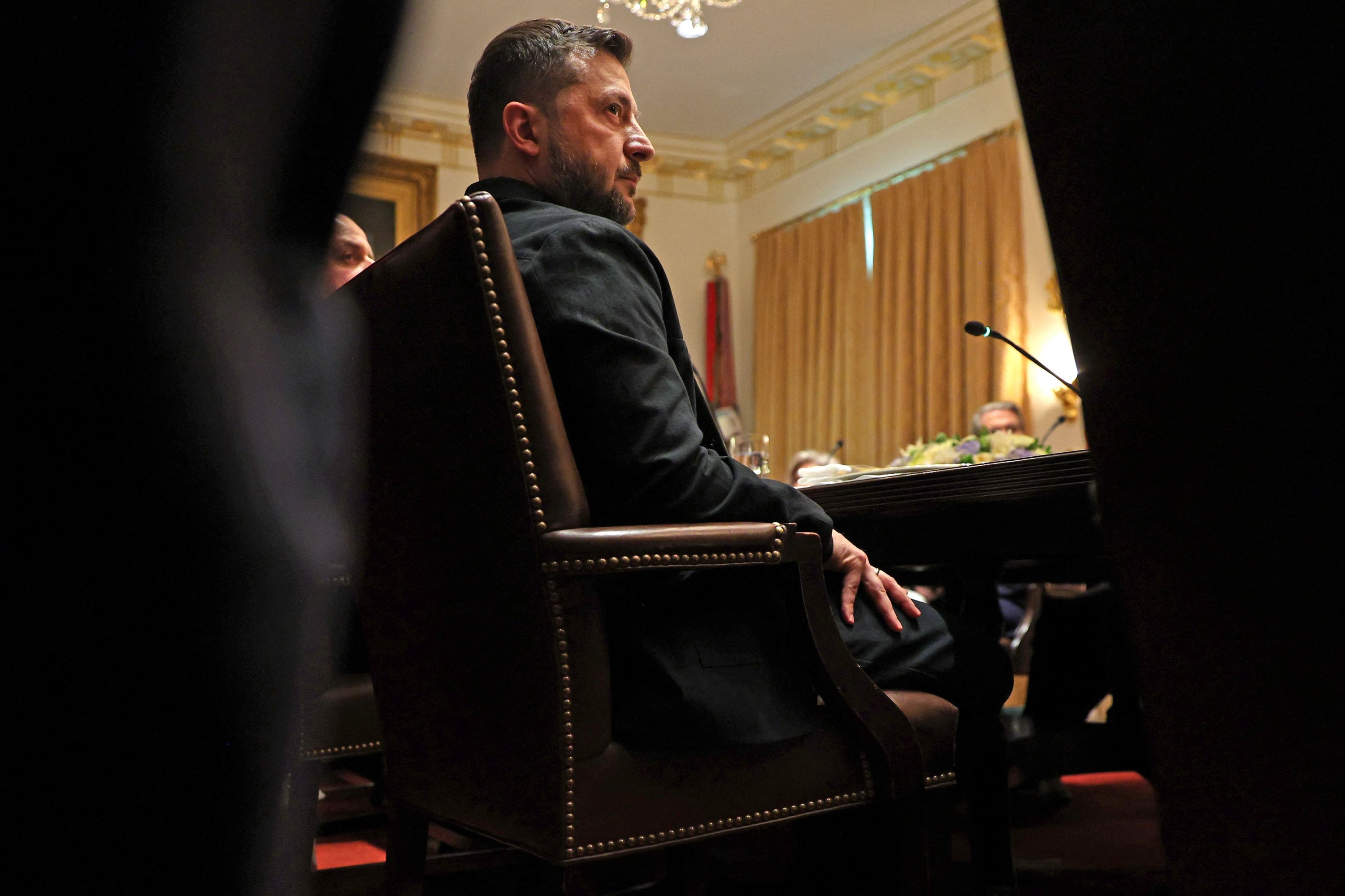 Zelenskyy asks allies not to give Russia an inch after US trip