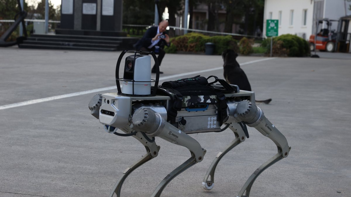 Turkish startup showcases domestic robot dog at NATO event