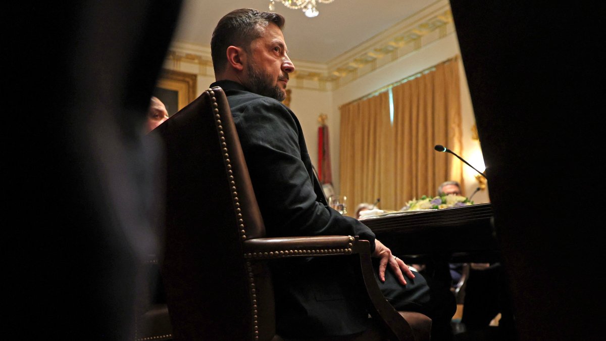 Ukrainian President Volodymyr Zelenskyy meets is seen in the White House, Washington, D.C., Oct. 17, 2025. (AFP Photo)