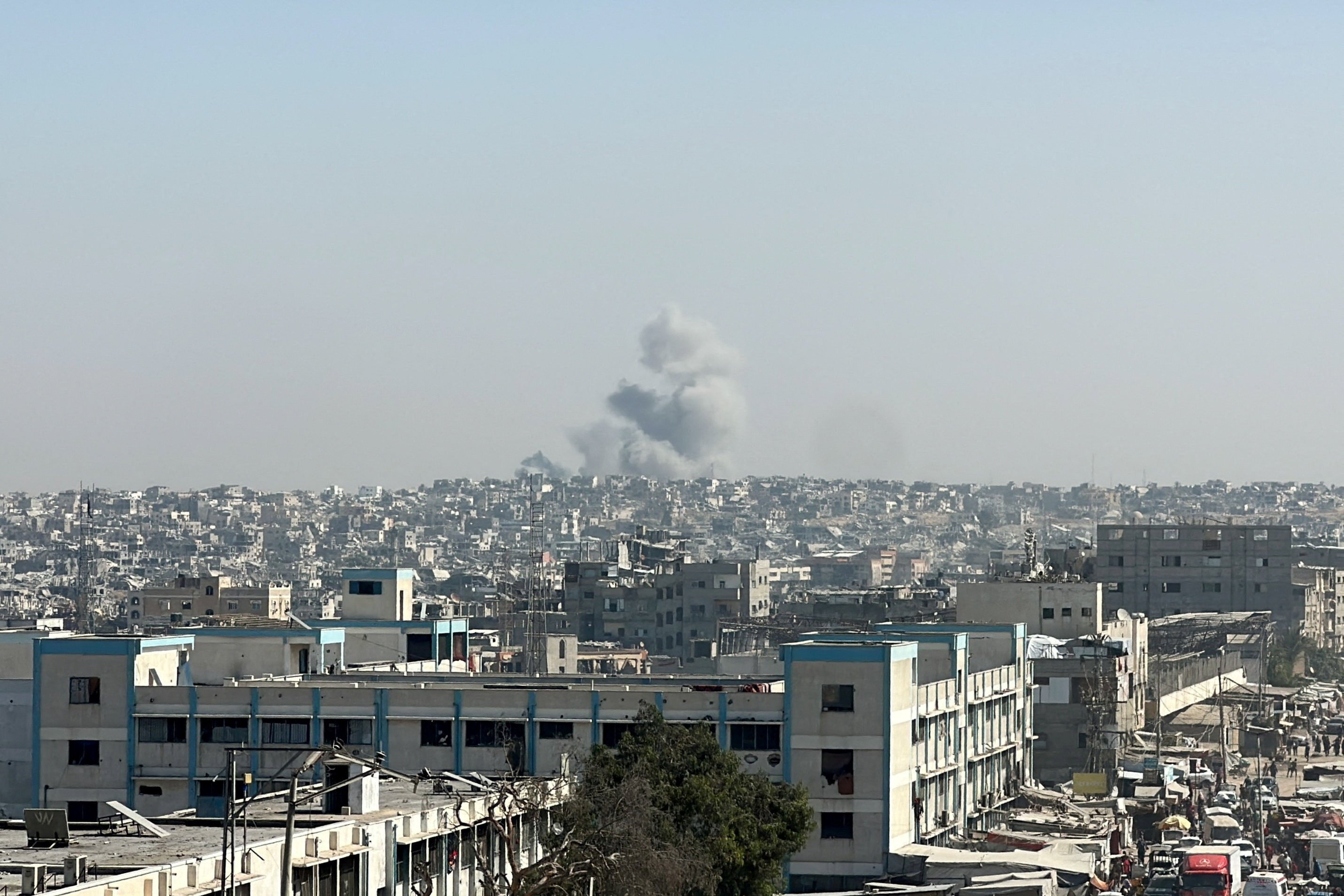 Gaza negotiators scramble to save cease-fire after Israel tests deal