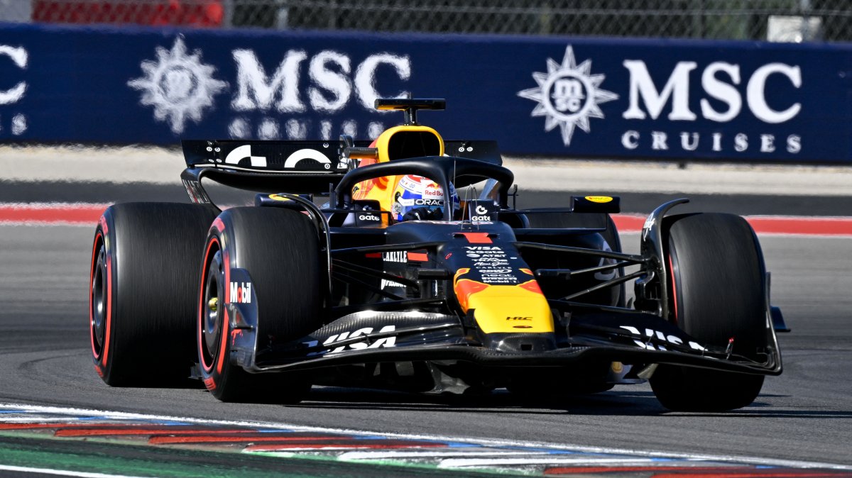Max Verstappen drives during the 2025 U.S. Grand Prix at Circuit of The Americas, Austin, U.S., Oct. 19, 2025. (Reuters Photo)