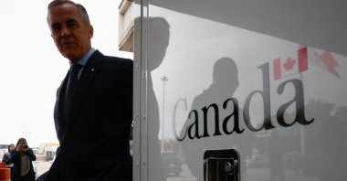 Canada&#039;s Prime Minister Mark Carney attends an event with members of Canada Border Services Agency (CBSA), in Niagara Falls, Ontario, Canada, Oct. 17, 2025. (Reuters Photo)