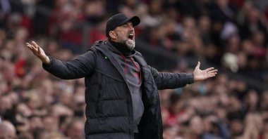 Liverpool&#039;s manager Jürgen Klopp yells during the FA Cup quarterfinal match against Manchester United at the Old Trafford stadium, Manchester, U.K., March 17, 2024. (AP Photo)