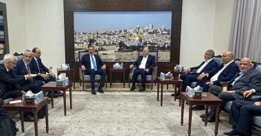 Foreign Minister Hakan Fidan and MIT Chief Ibrahim Kalın meet with Hamas delegation in Doha, Qatar, Oct. 21, 2025. (AA Photo) 