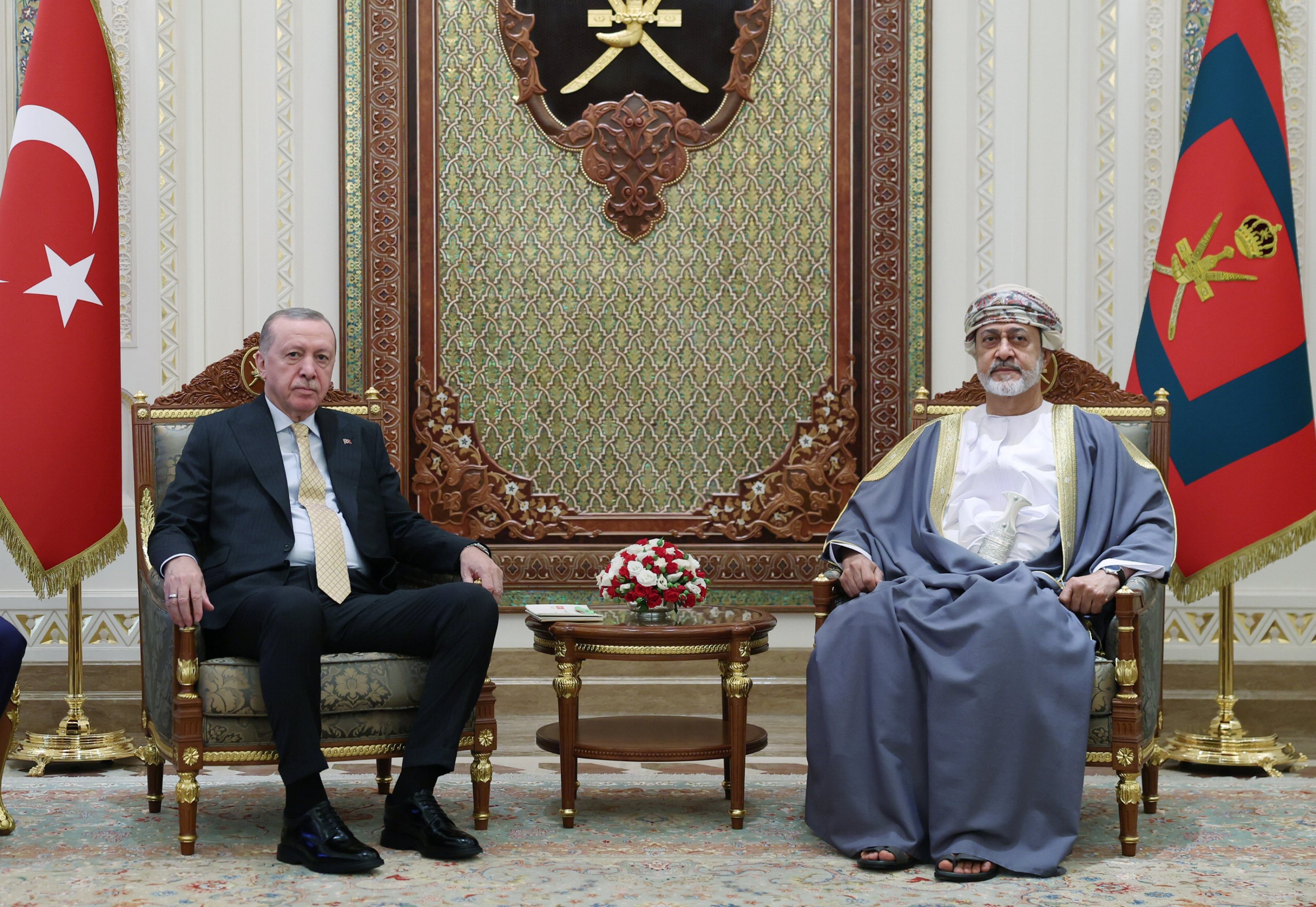 President Erdoğan holds talks with Oman’s sultan