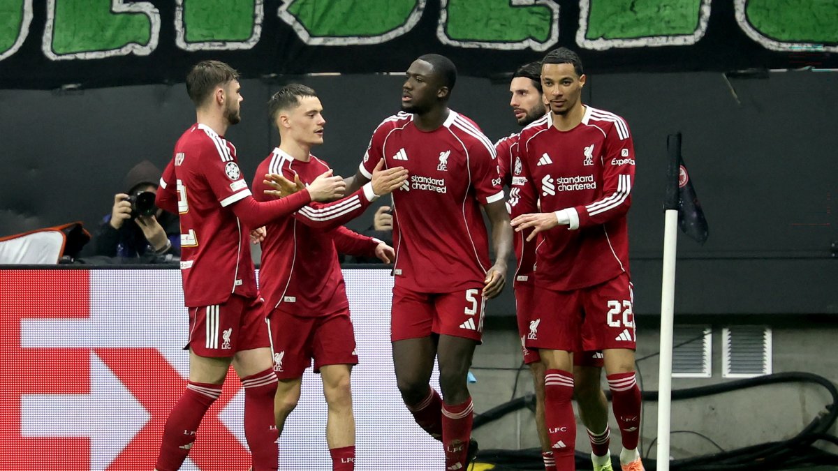 Liverpool&#039;s Ibrahima Konate (C) celebrates with teammates after scoring his team&#039;s third goal during the UEFA Champions League league phase match between SG Eintracht Frankfurt and Liverpool FC, Frankfurt, Germany, Oct. 22, 2025. (EPA Photo)