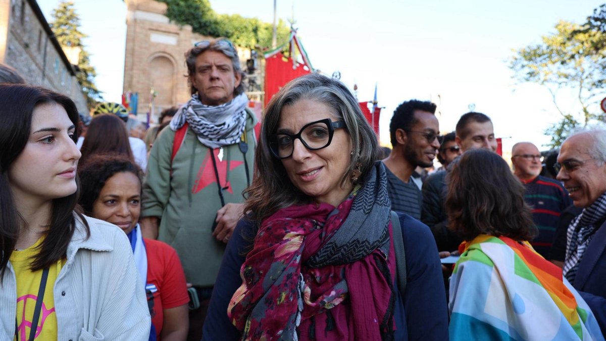 United Nations Special Rapporteur on the Occupied Palestinian Territories, Francesca Albanese (C), participates in the Perugia-Assisi Peace March, Perugia, Italy, Oct. 12, 2025. 