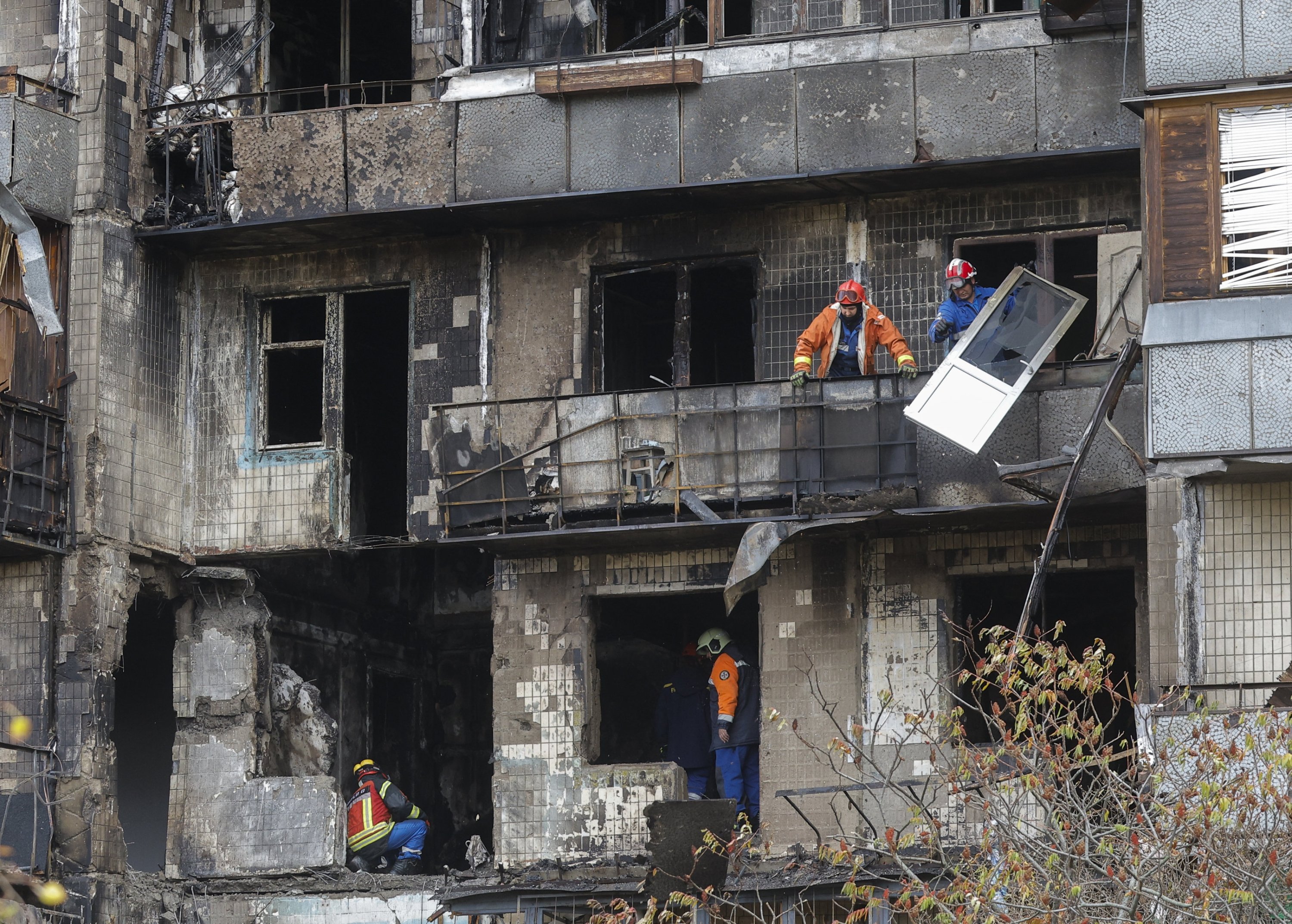 Russian drones kill at least 3, injure 30 in Ukraine capital Kyiv