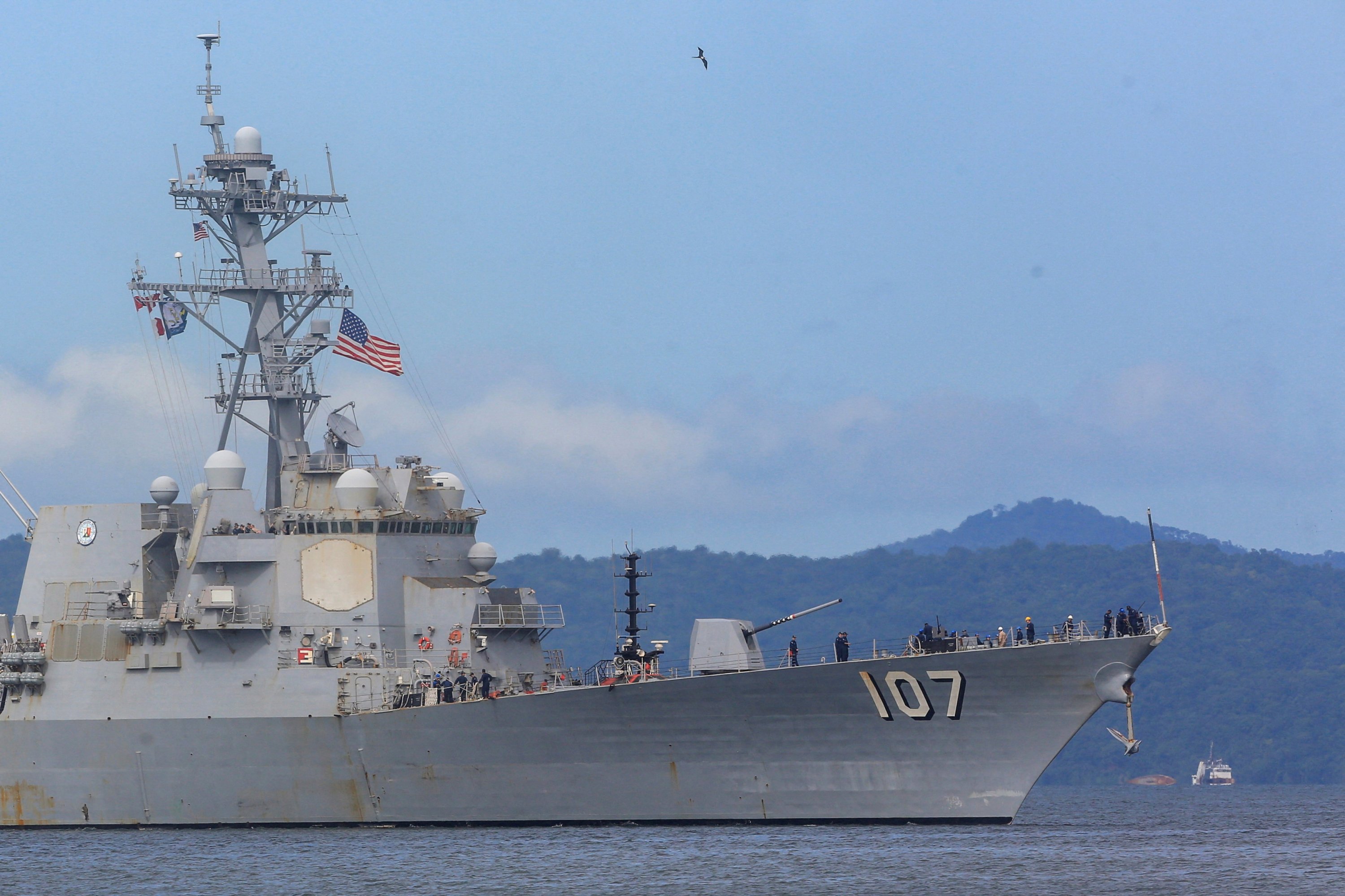 US warship docks in Trinidad and Tobago, upping pressure on Venezuela
