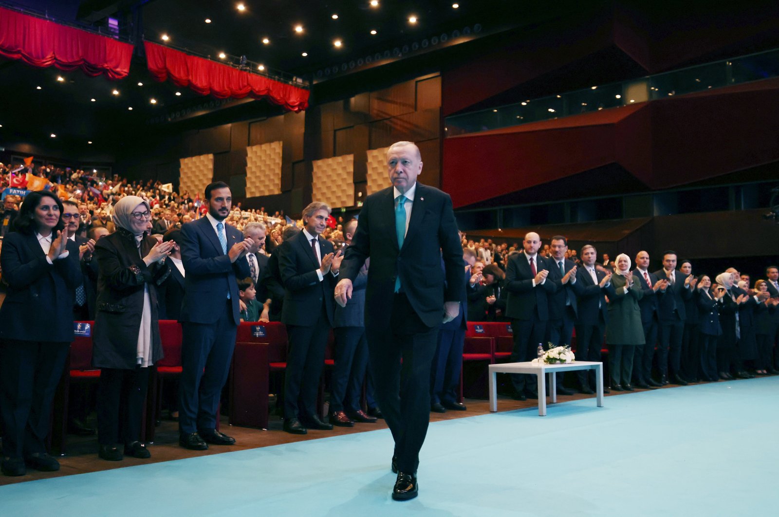 Ο Πρόεδρος Ρετζέπ Ταγίπ Ερντογάν παίρνει τον λόγο σε εκδήλωση στην Κωνσταντινούπολη, Τουρκία, 25 Οκτωβρίου 2025. (AA Photo)