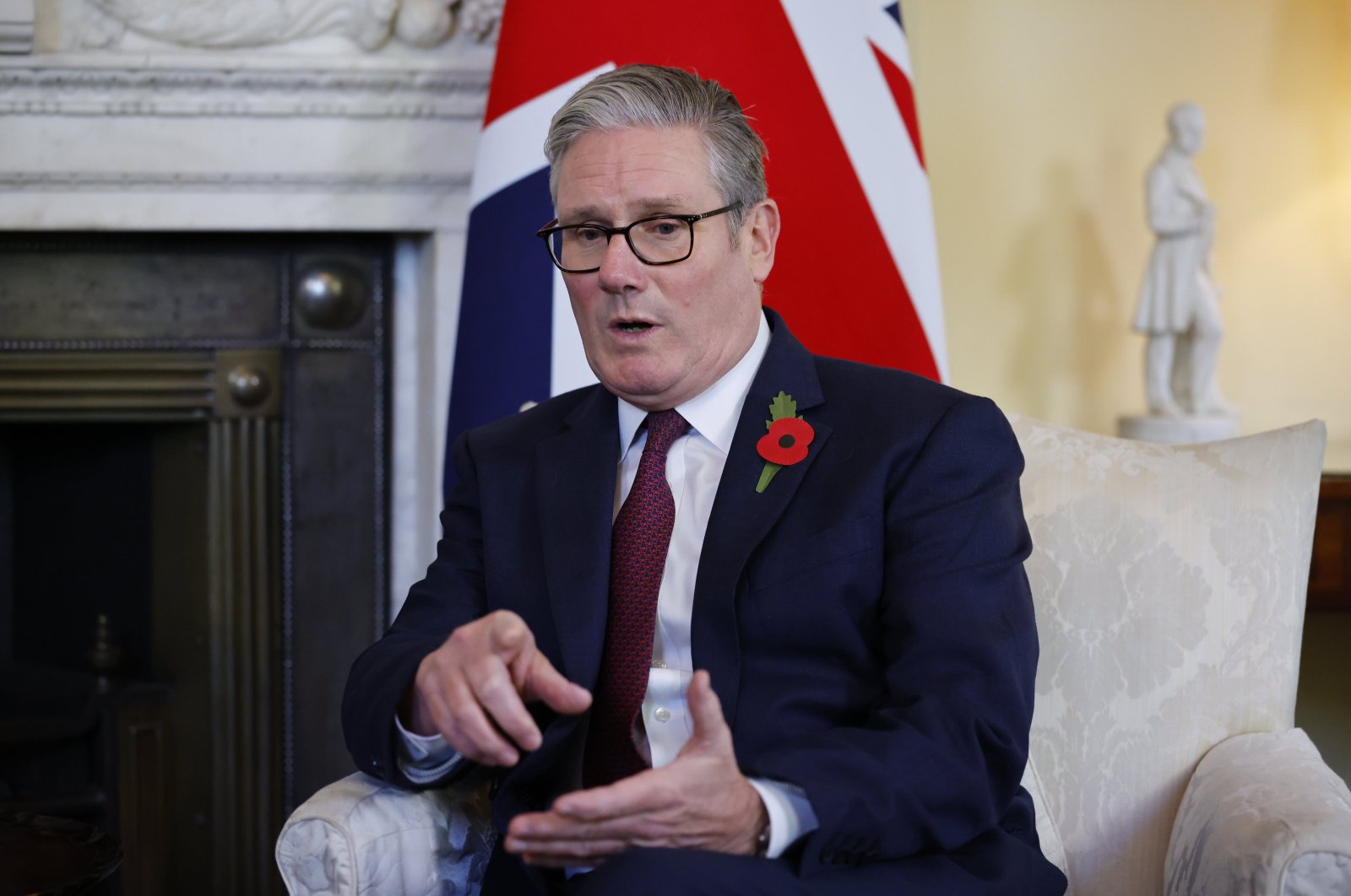 Ο Βρετανός πρωθυπουργός Κιρ Στάρμερ παρευρίσκεται σε συνάντηση, Λονδίνο, Βρετανία, 24 Οκτωβρίου 2025. (Φωτογραφία EPA)