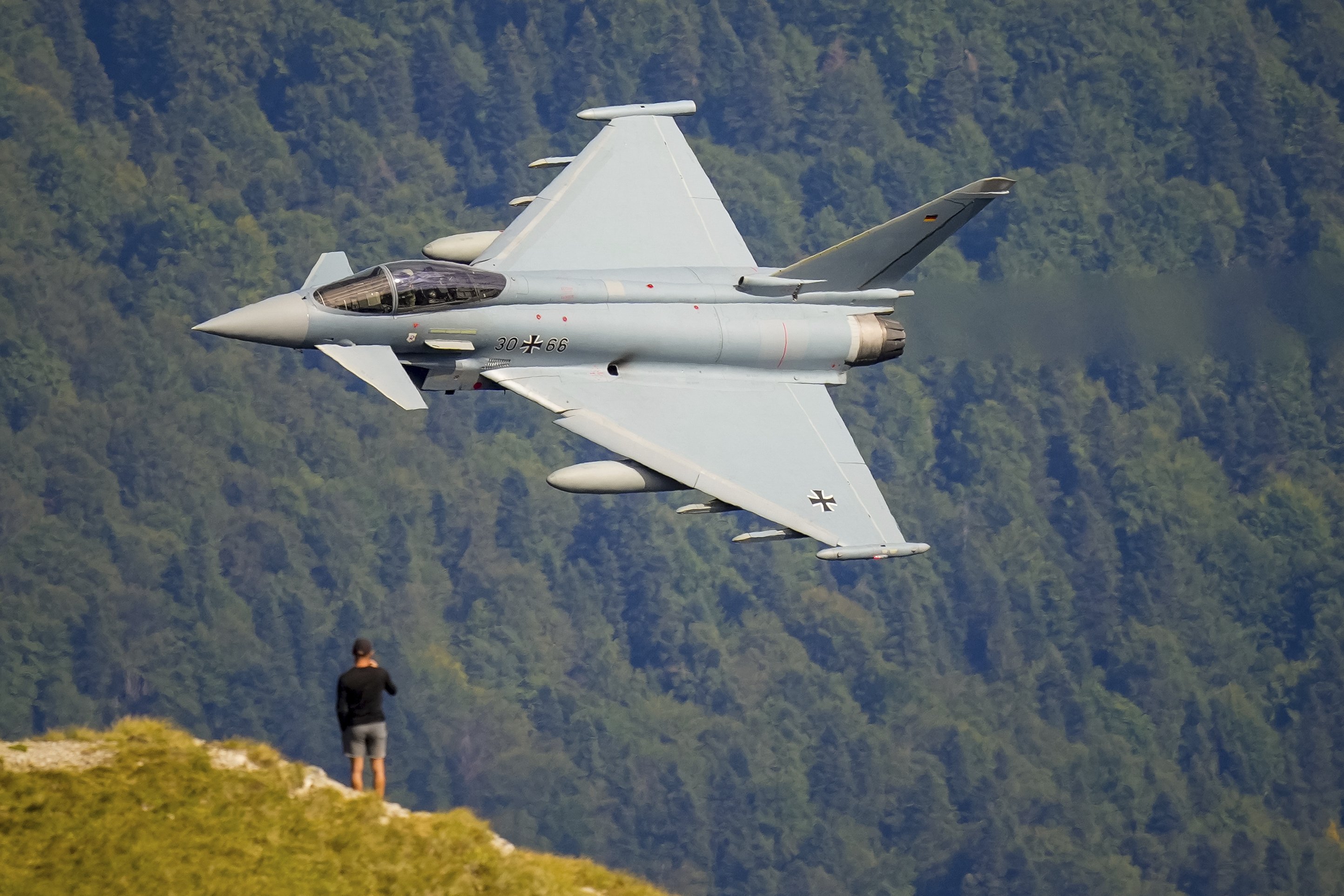 Eurofighter jets sale in focus as UK's Starmer arrives in Türkiye