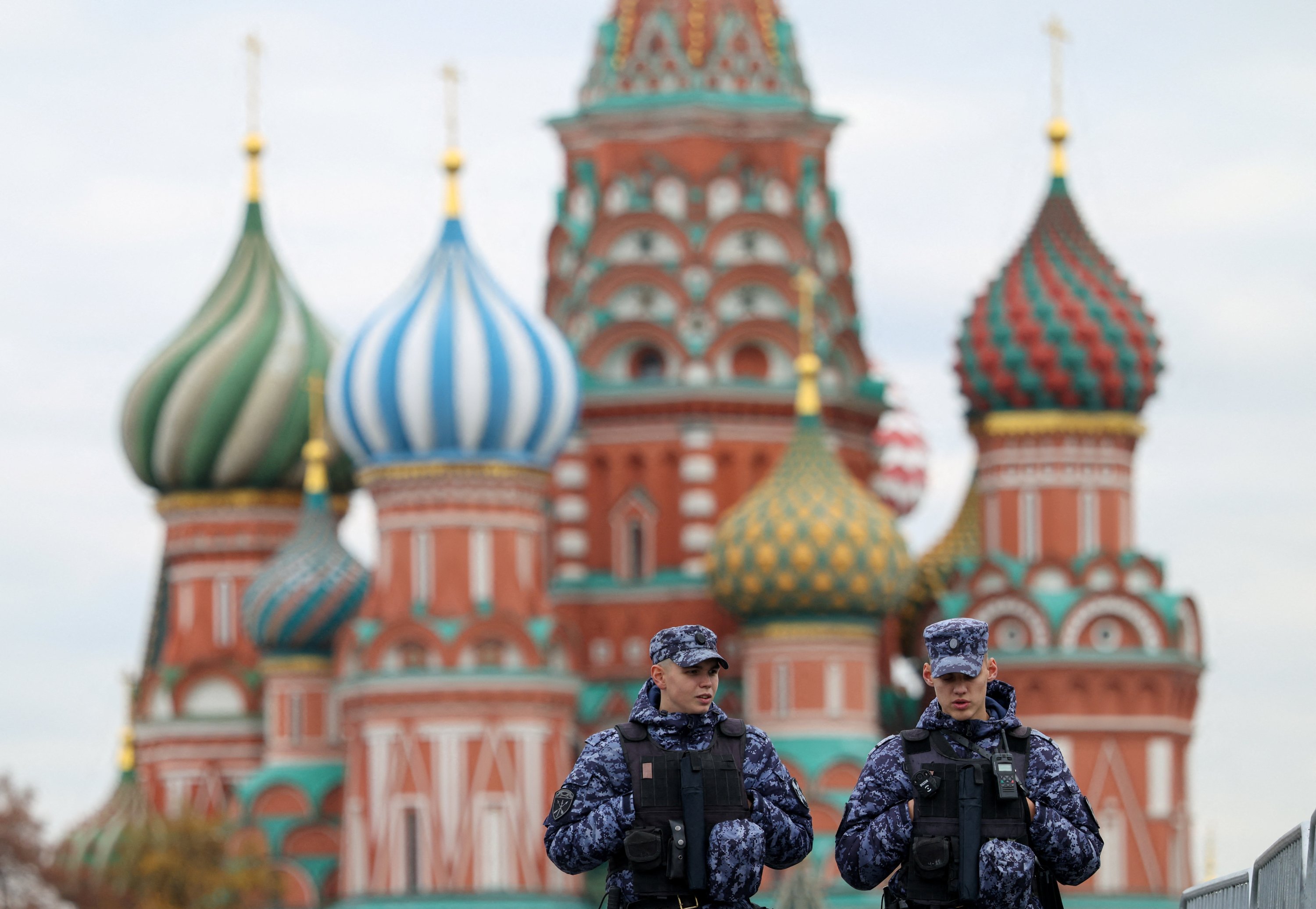 Russia claims to parry large Ukrainian drone attack on Moscow