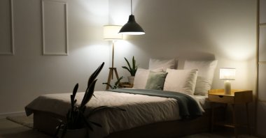 The &quot;sleep architecture&quot; trend transforms the bedroom from an ordinary resting place into a tranquil haven where people can escape the chaos of the day and find inner peace once more. (Shutterstock Photo)