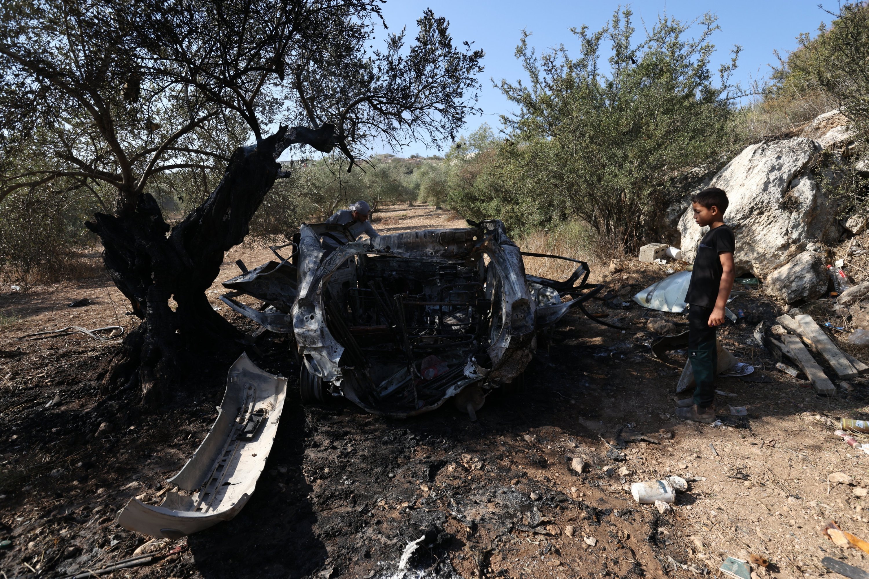 Israel shoots dead 3 Palestinian youths in occupied West Bank