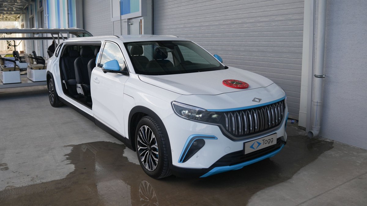 A custom-built limousine version of Türkiye&#039;s first domestic electric car, Togg T10X SUV, Ankara, Türkiye, Oct. 28, 2025. (AA Photo)