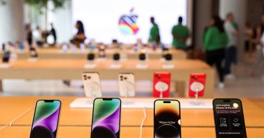 Apple iPhones are seen inside India&#039;s first Apple retail store during a media preview, a day ahead of its launch in Mumbai, India, April 17, 2023. (Reuters Photo)