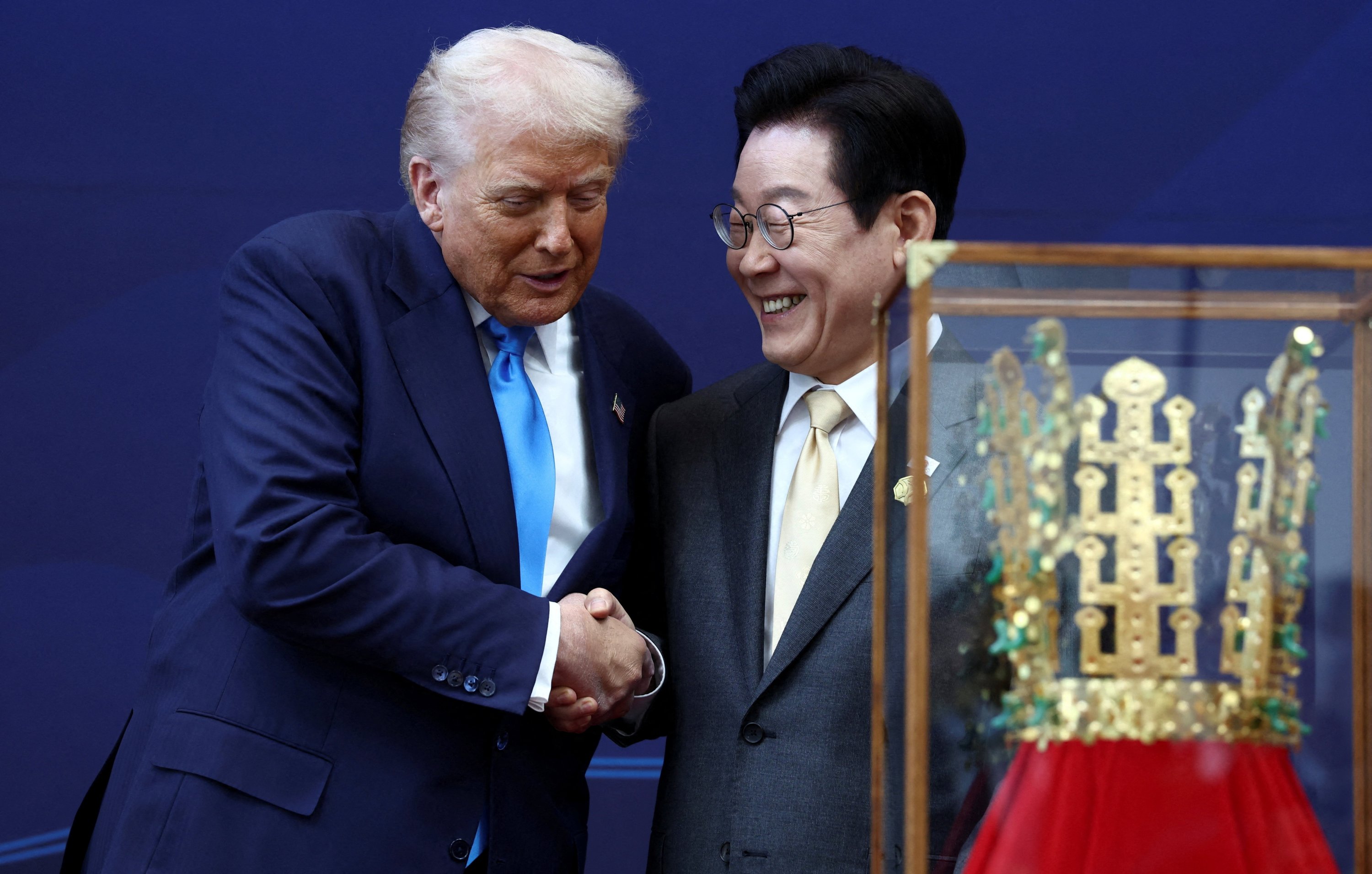 Trump announces trade breakthrough with South Korea ahead of Xi meet