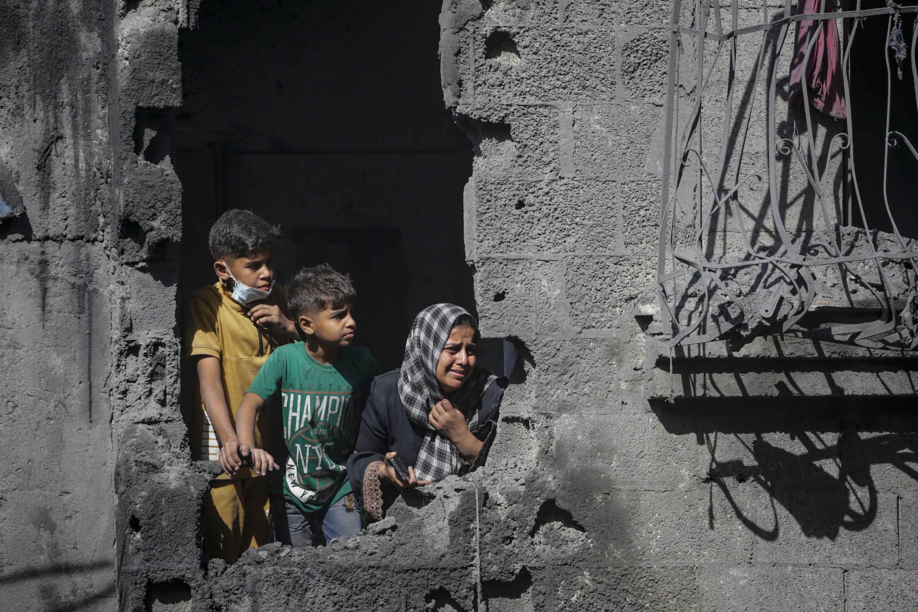 Israel kills 104 Gazans before claiming it will uphold cease-fire