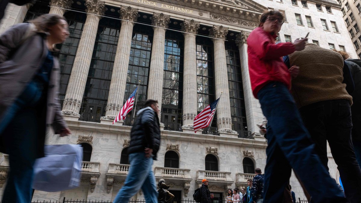 The New York Stock Exchange (NYSE) stands in lower Manhattan, Oct. 29, 2025. (AFP Photo)