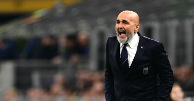 Italy&#039;s head coach Luciano Spalletti reacts during the Nations League quarterfinal first leg football match between Italy and Germany at the San Siro Stadium, Milan, Italy, March 20, 2025. (AFP Photo)