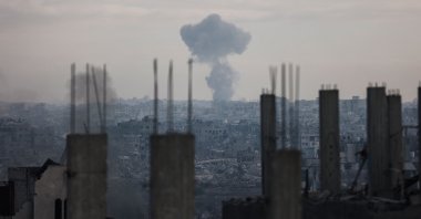 A plume of smoke rises following an Israeli airstrike in Gaza City, Palestine, Oct. 29, 2025. (AFP Photo)