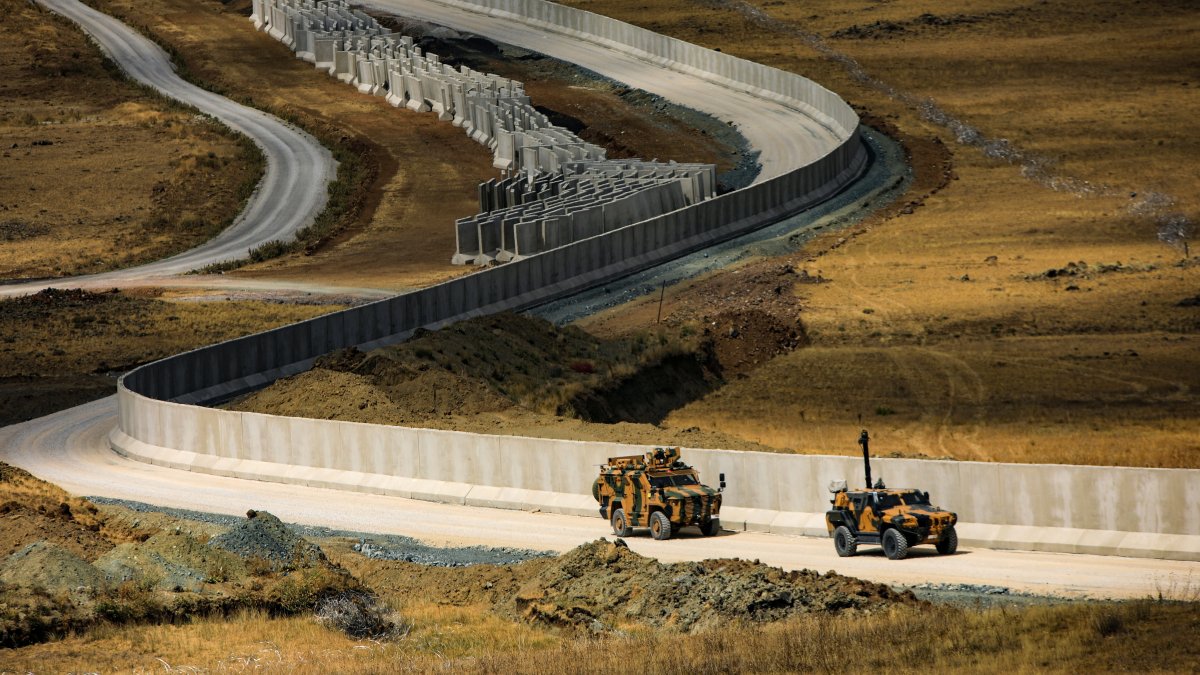 Turkish armored vehicles are seen along with the security walls, Van, Türkiye, Sept. 4, 2021. (Shutterstock Photo)