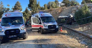 Ambulances are seen at the scene of a minibus accident in Erdemli, Edirne, northwestern Türkiye, Oct. 7, 2025. (AA Photo)