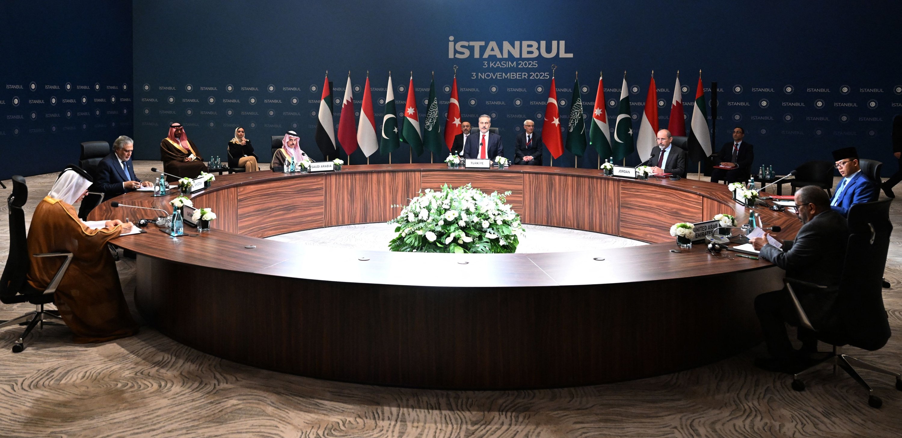 Muslim countries urge action against Israeli violations of Gaza truce