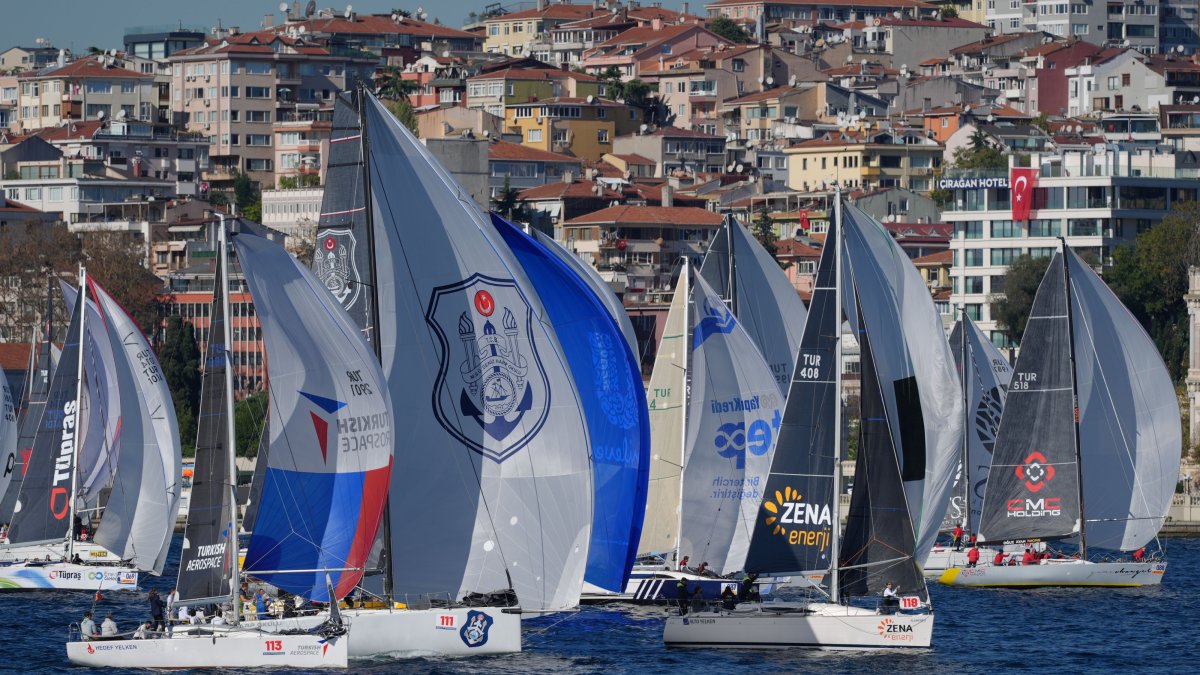 Sailboats glide across the Bosphorus during the 6th Presidential International Yacht Races’ Republic Cup, held on Türkiye’s 102nd Republic Day, Istanbul, Türkiye, Oct. 29, 2025. (Courtesy of the Turkish Sailing Federation)