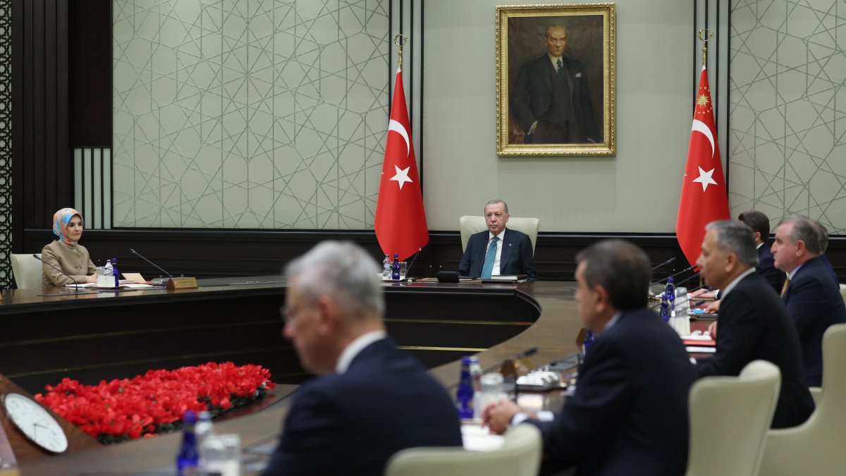 President Recep Tayyip Erdoğan chairs a Cabinet meeting in Ankara, Nov. 3, 2025. (IHA Photo)