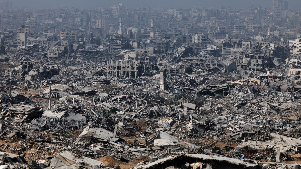 Destroyed buildings as seen from an Israeli military outpost within the borders of the 'yellow line' in the Shujaiya neighborhood in the eastern part of Gaza City in the Gaza Strip Nov. 5, 2025. (Reuters Photo)