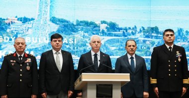 Governor Davut Gül (C) speaks during a briefing on public safety and new anti-harassment measures at the Provincial Disaster and Emergency Management Authority, Istanbul, Türkiye, Nov. 5, 2025. (AA Photo)