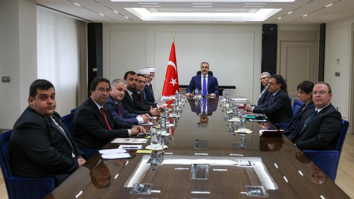 FM Fidan meets members of Western Thrace Turkish Minority
